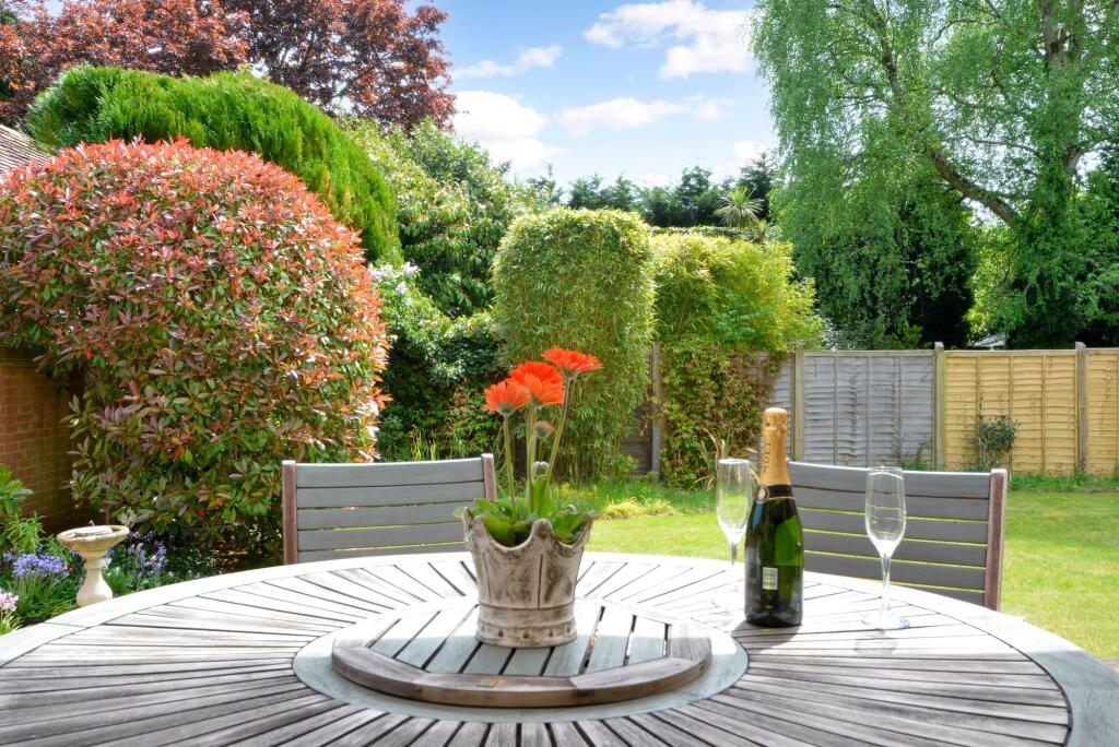 AlFresco Dining