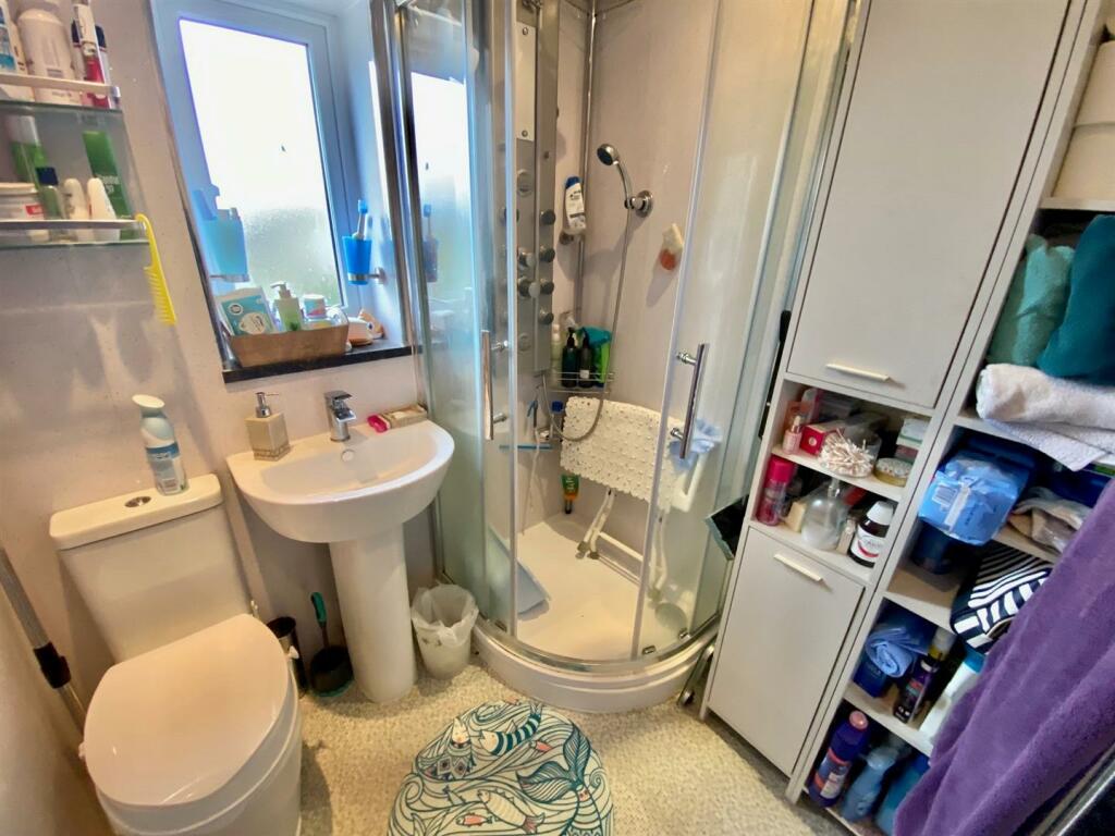 Bramleys Estate Agents - Cresfield Crescent - Ella