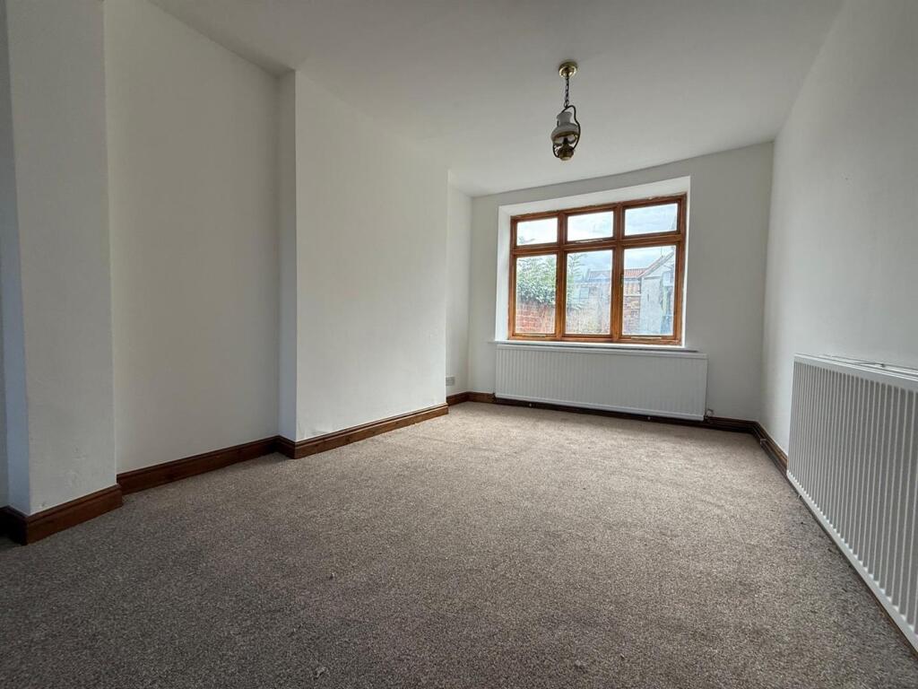 Lounge /  Dining Room