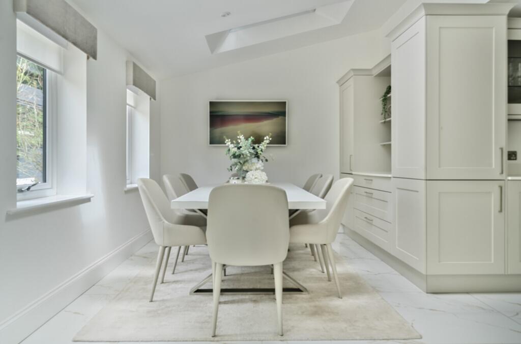 1313981-12-68598b14b2f60