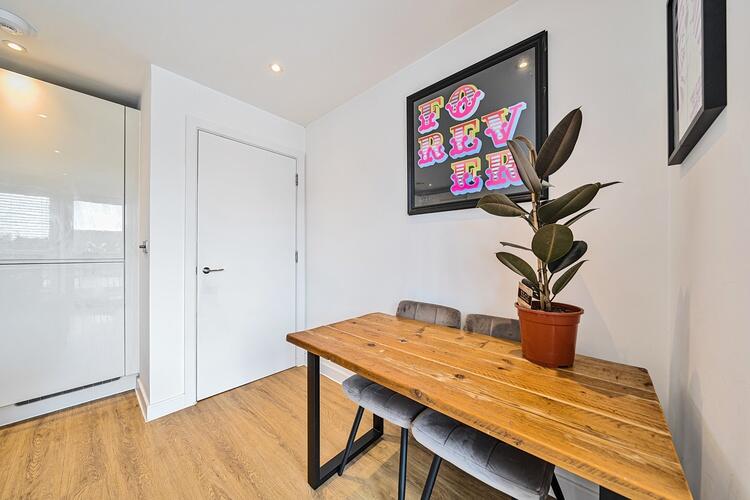 1294227 17 6825f86071ed2 ARW