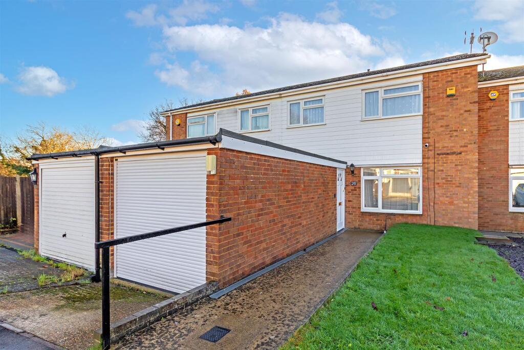 26KitchenerClose-6.jpg