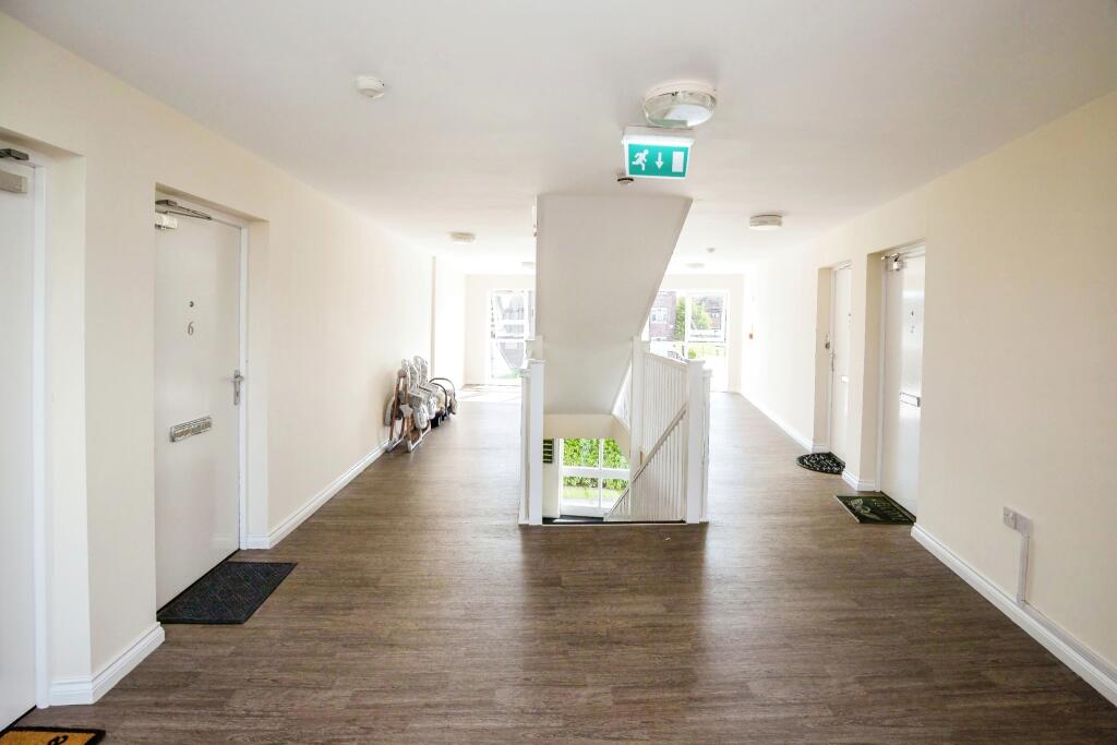 Communal Landing