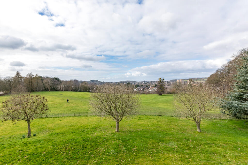 8 Repton Hall -28 - sky