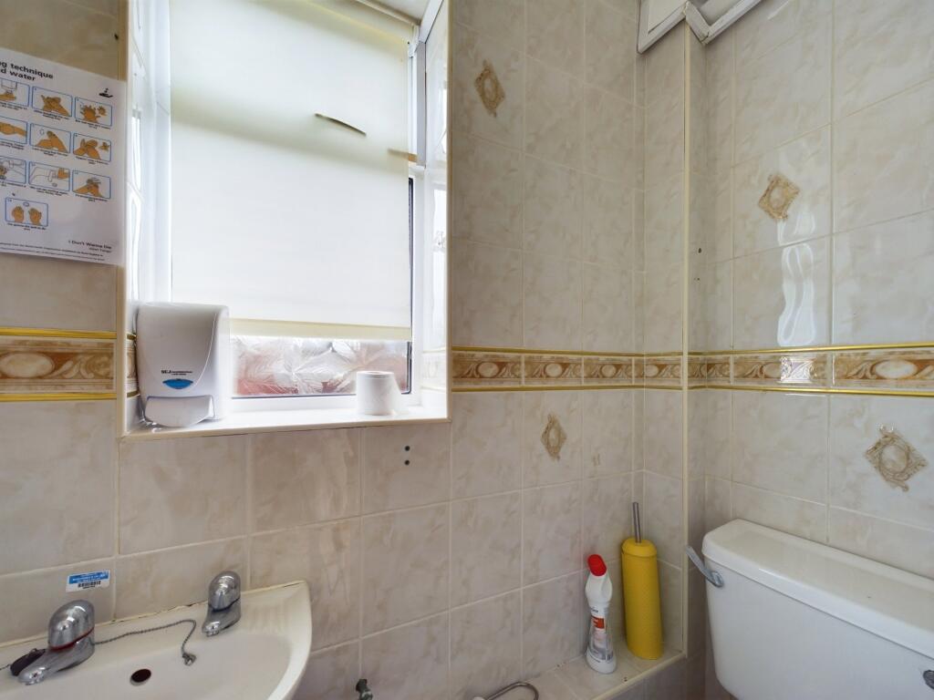 Separate Wc