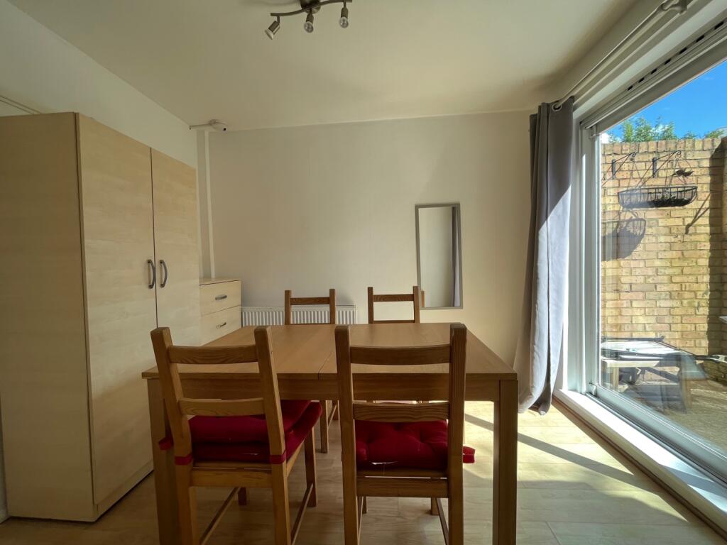 dining room - bedroom 5