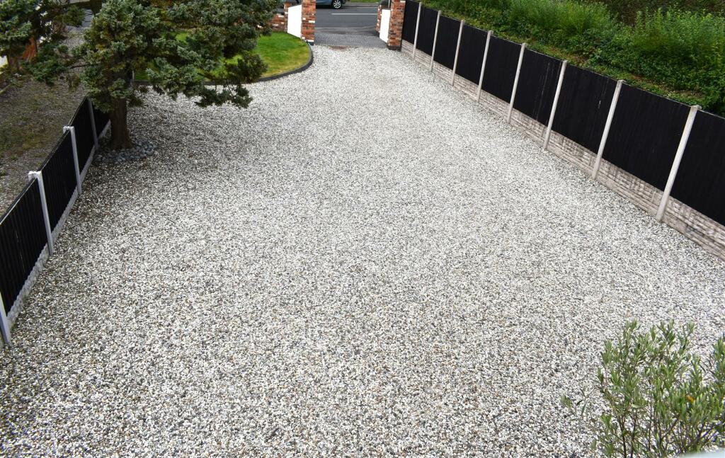 front driveway.JPG