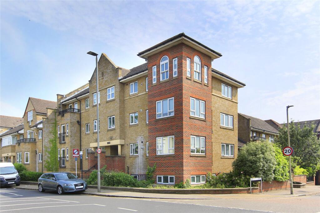 property in St James Drive, 
Wandsworth Common, SW12