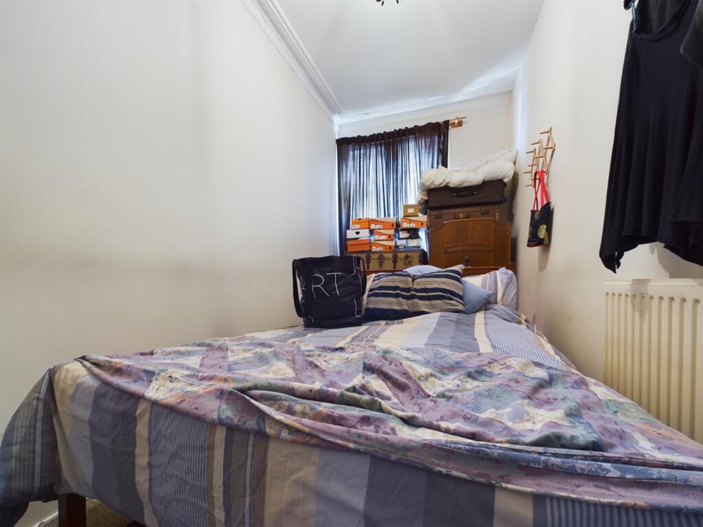 CAM01740G0-PR0253-STILL017