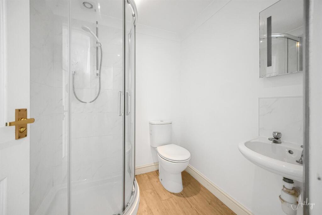 Annex Shower Room
