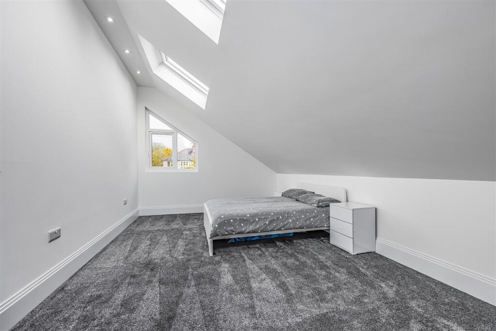 31 Lovedean Lane, Waterlooville-PorticoMarketing-S