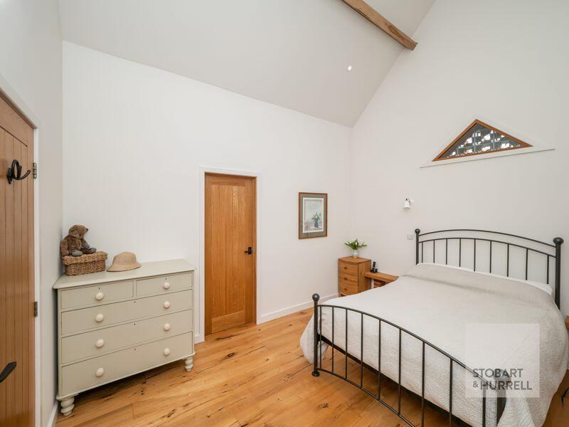 Master Bedroom Alternative
