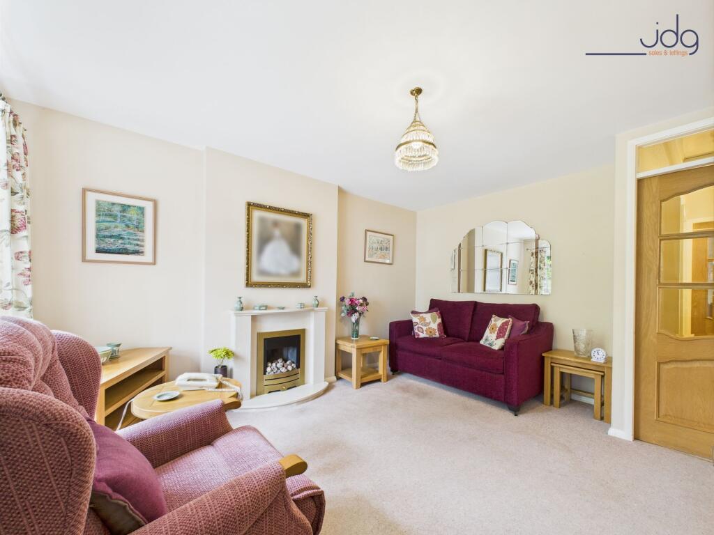 Lounge, leading into the kitchen