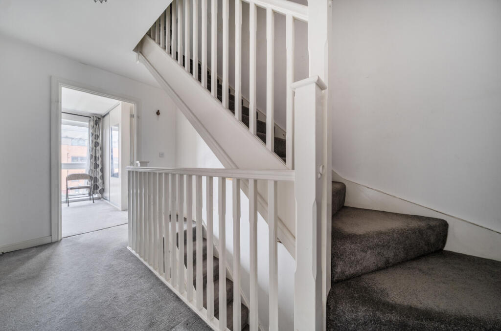 1386052-25-69317f...