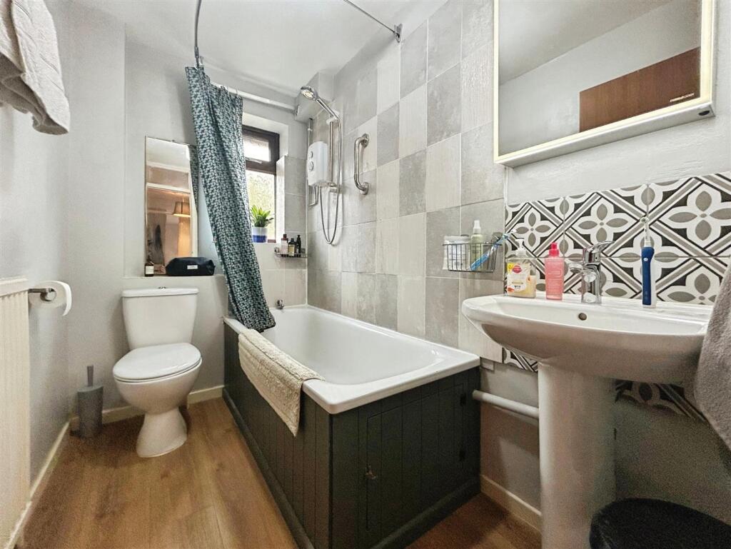 ff5301ed-8-489C-B7AC-BF840DA1748E-1495-0000010987E