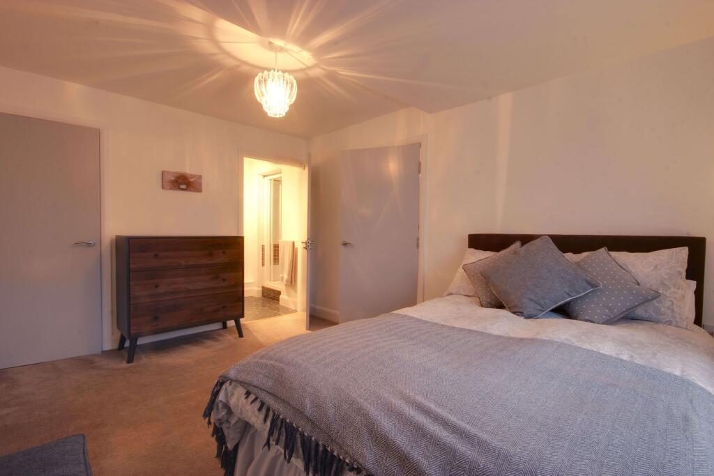 Bedroom 1 (Double with Ensuite)