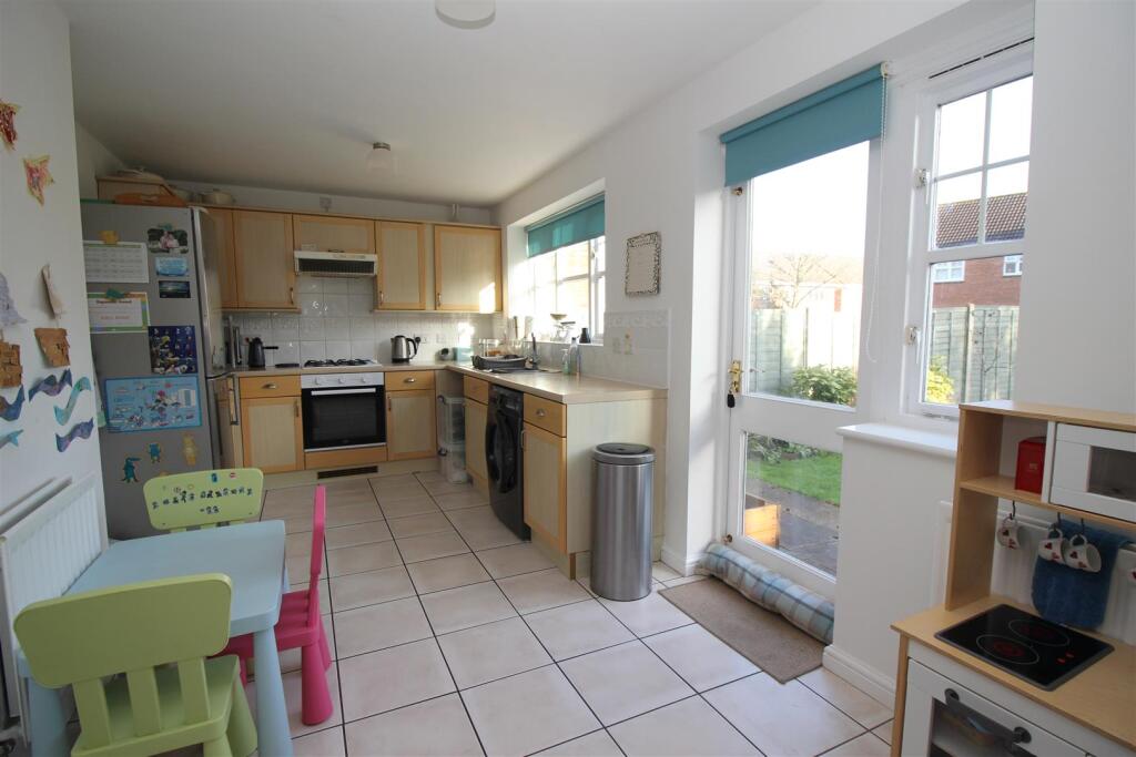 Kitchen Breakfast Area