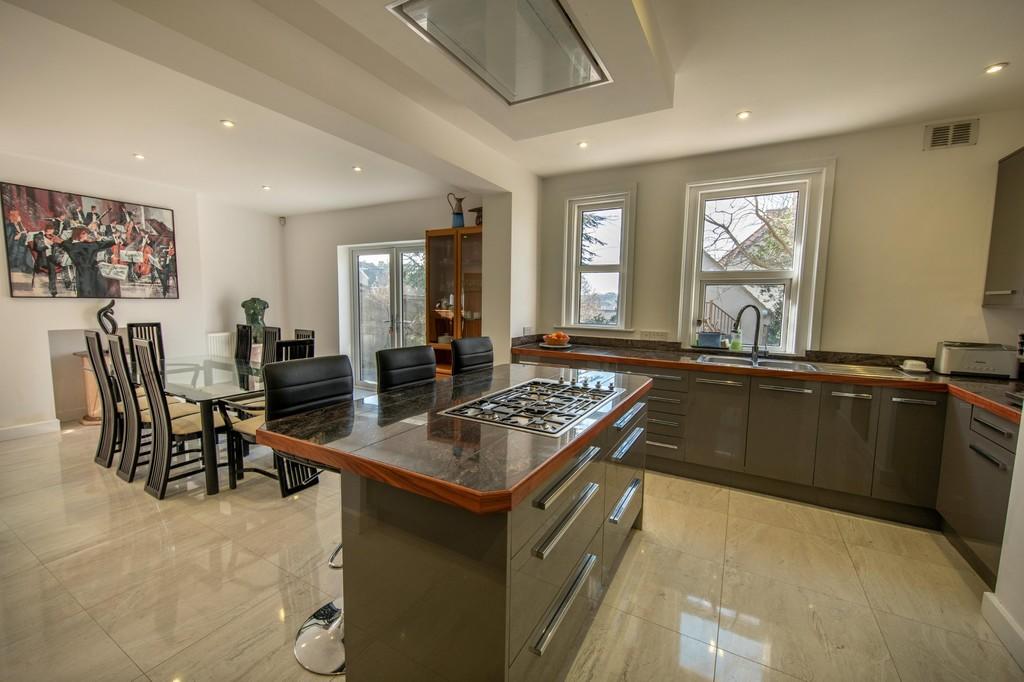 Kitchen / Dining ...