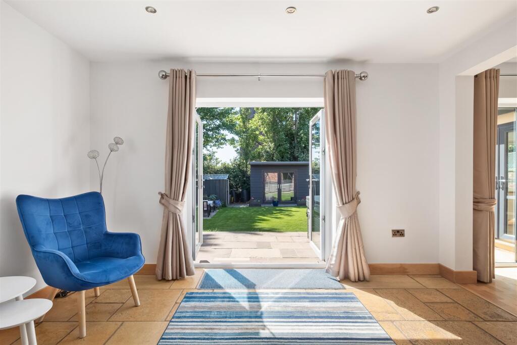 untitled (22 of 49).jpg