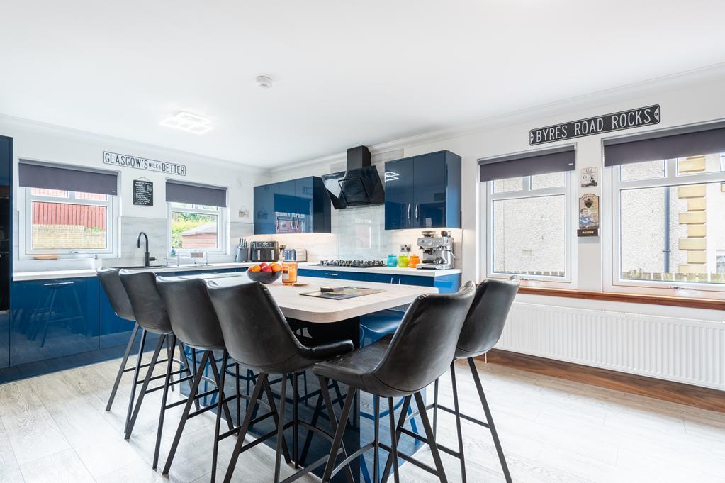 KITCHEN DETAIL