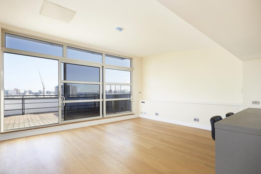 Reception Room Kitchen (2)
