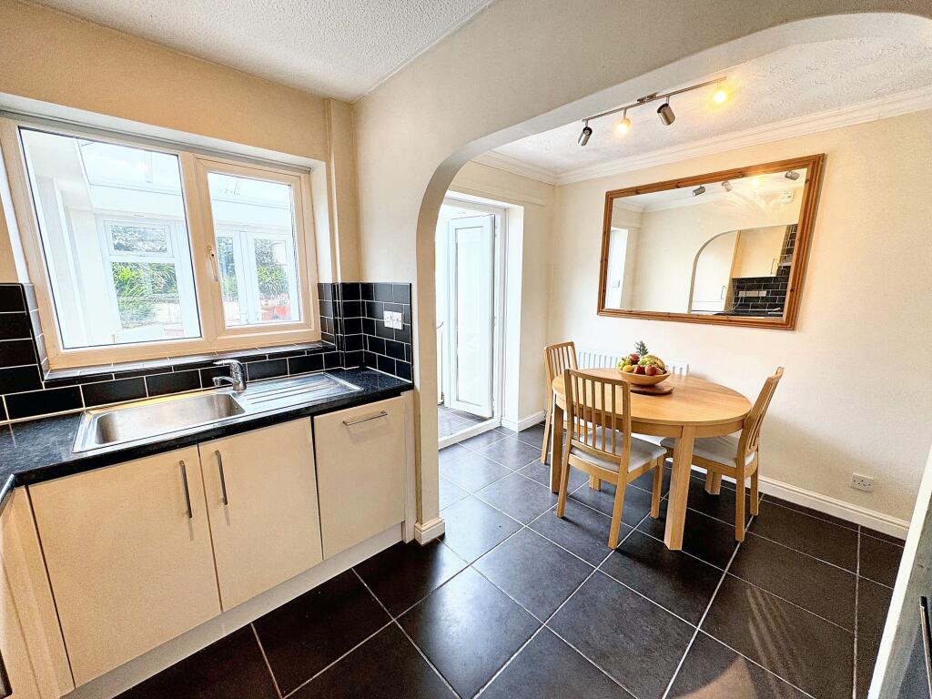 Kitchen / Diner