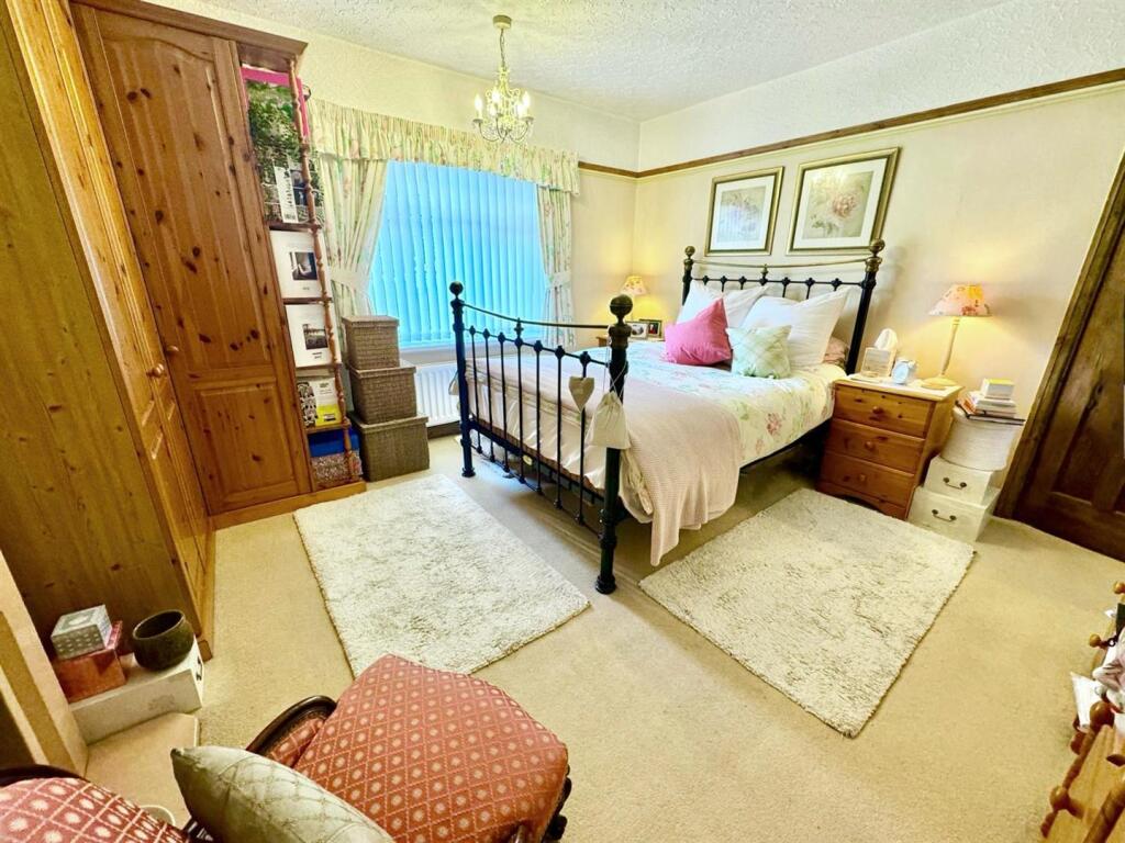 PHOTO-2024-09-12-07-25-07 (24).jpg