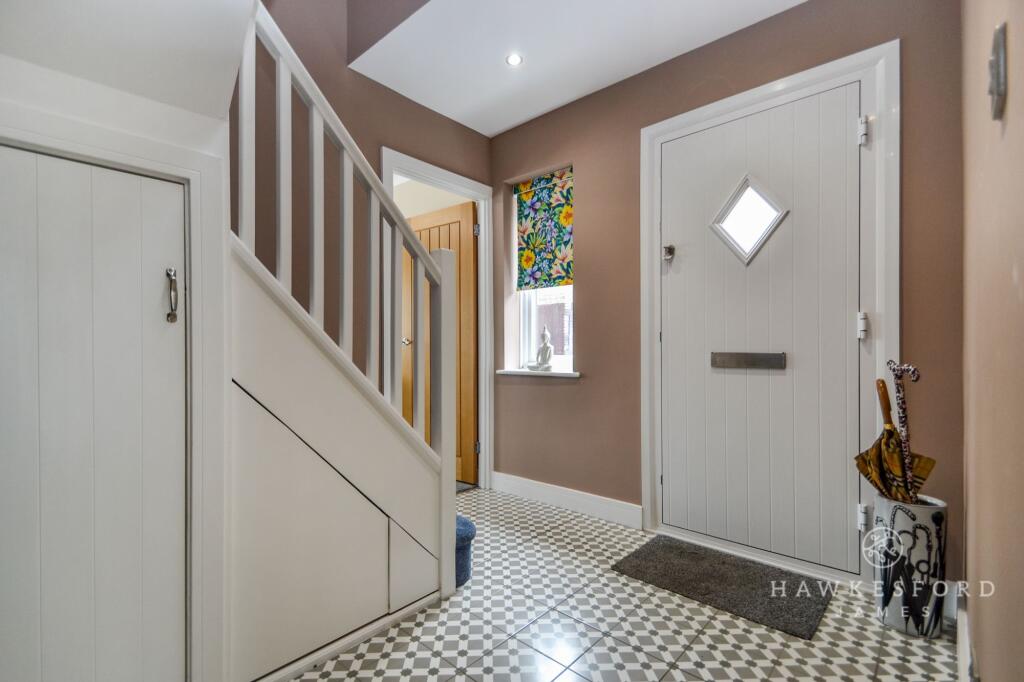 Roseleigh Road - Hallway