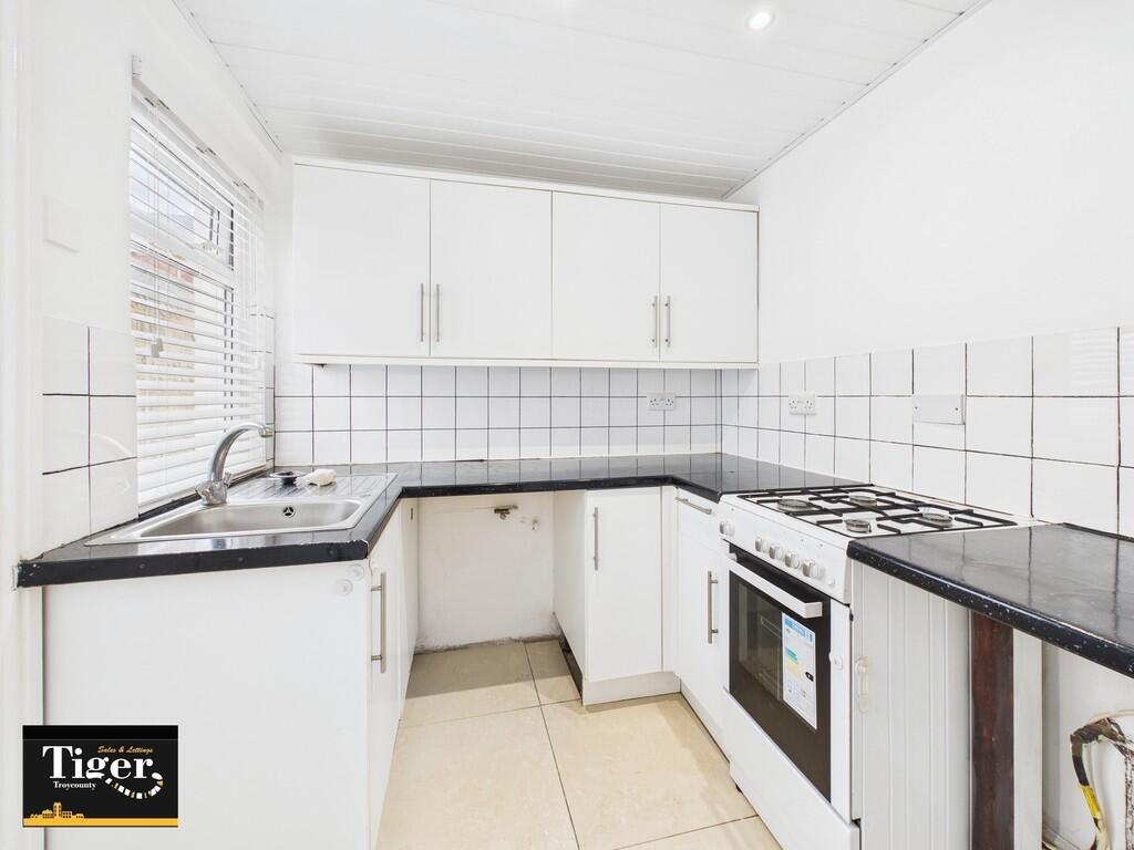 CAM03440G0-PR0445...