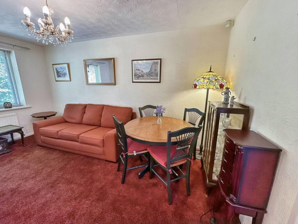 Lounge / Diner