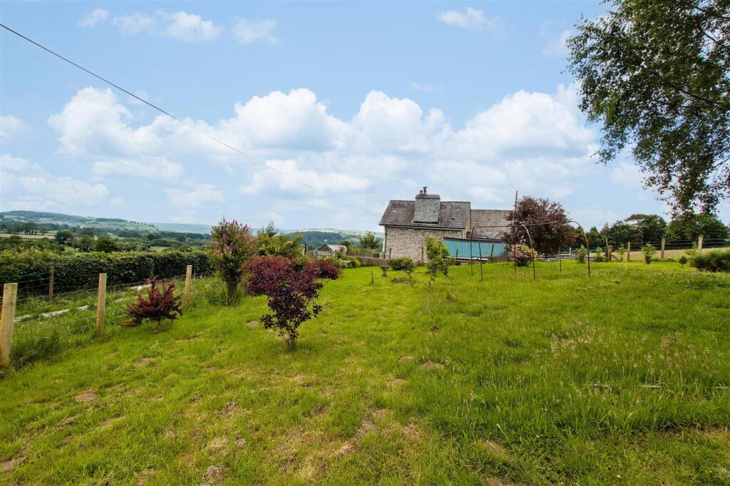 Garden available by separate negotiation