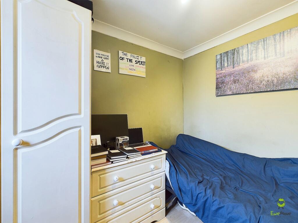 CAM04399G0-PR0023-STILL001