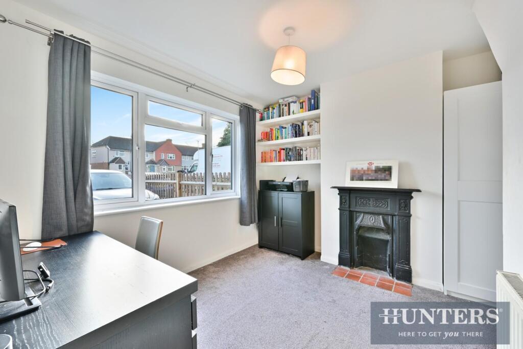 LINDSAY ROAD, 37- (1).jpg