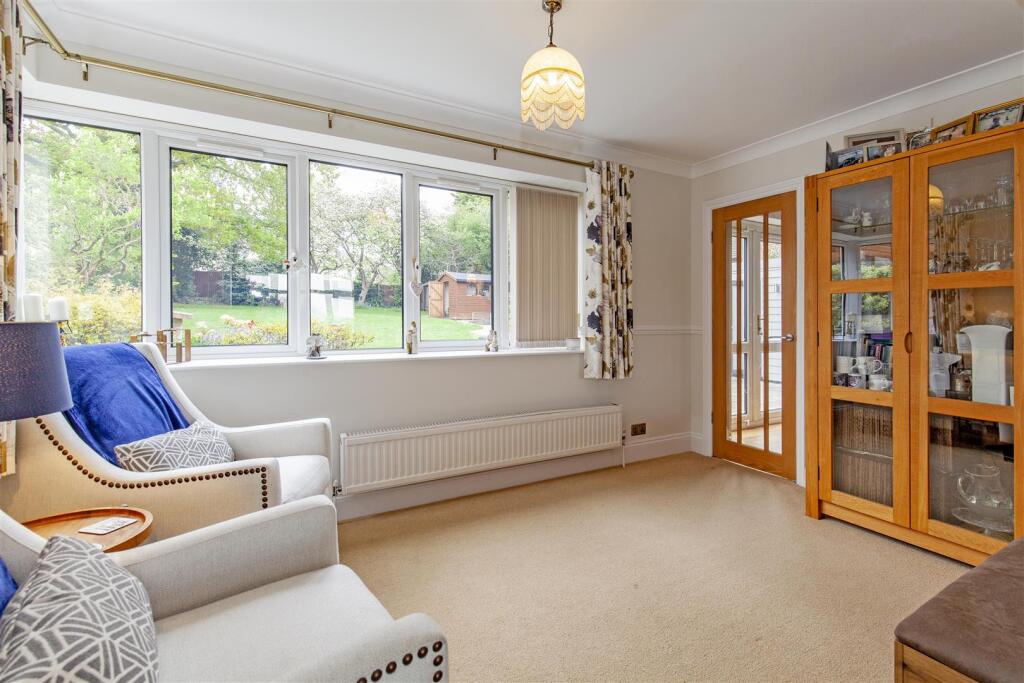 Reception Room-4.jpg