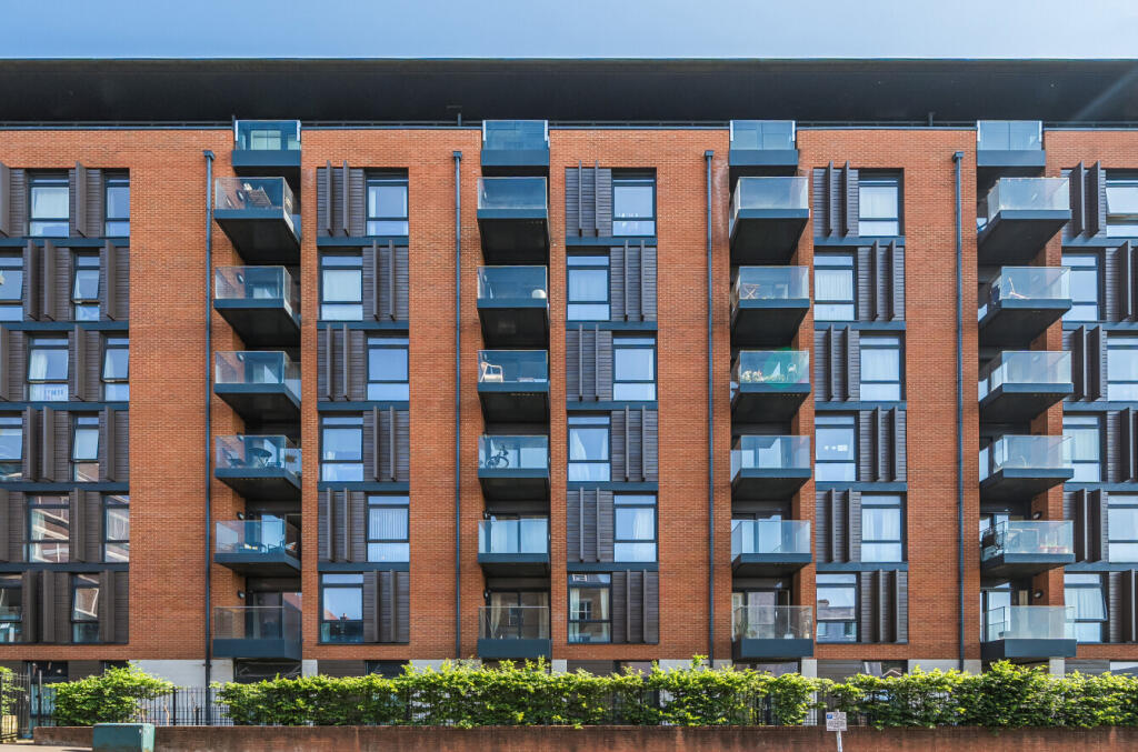 35-68235ff772031-...