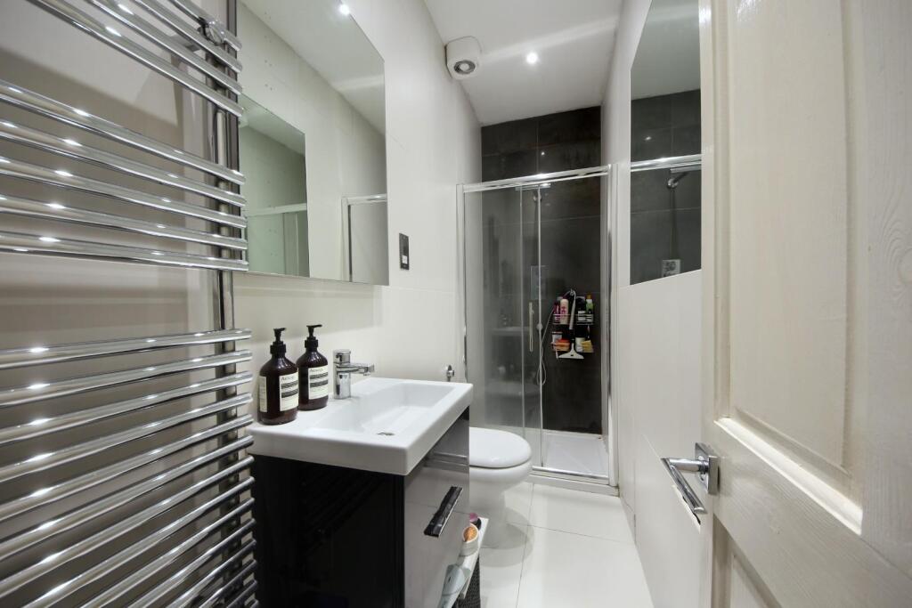 Petersfield Rd (11).jpg