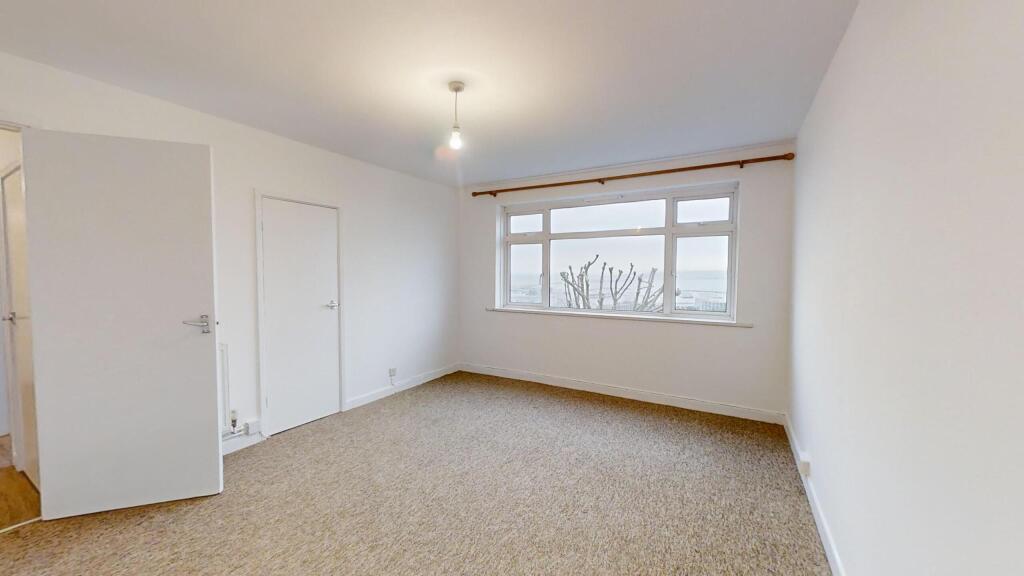 East-Weare-Road-Portland-Dorset-UK-12132024_151148