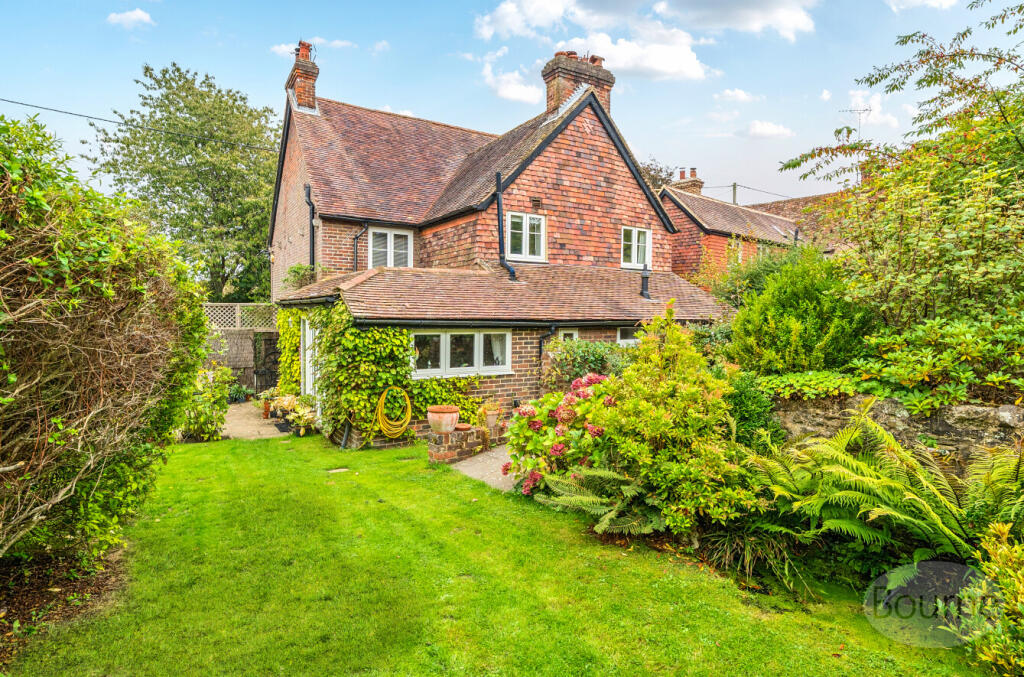 fa16e10b-c970-40b...