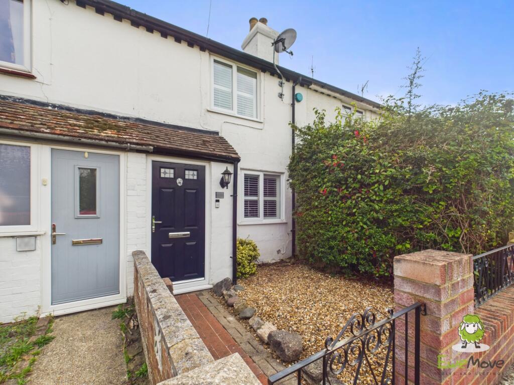 EweMove Estate Agents Basingstoke - Upper Sherbour