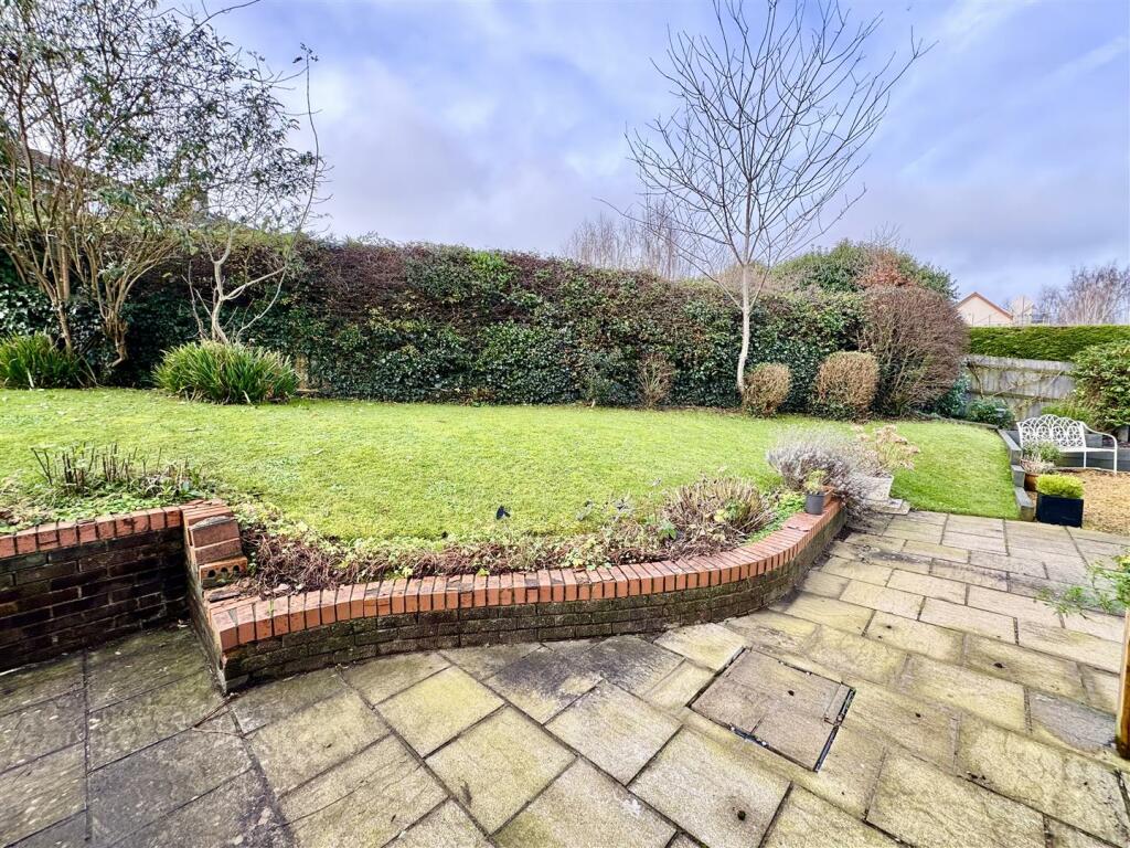 GARDENS