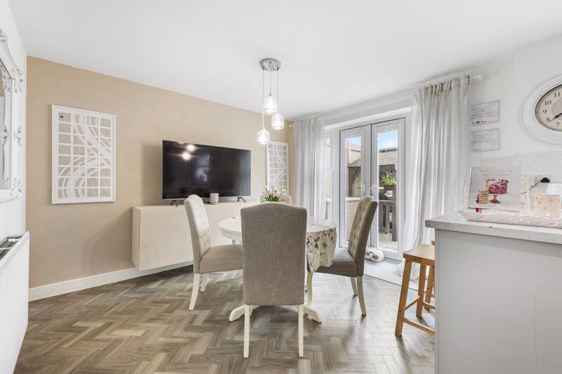 Dining-Area