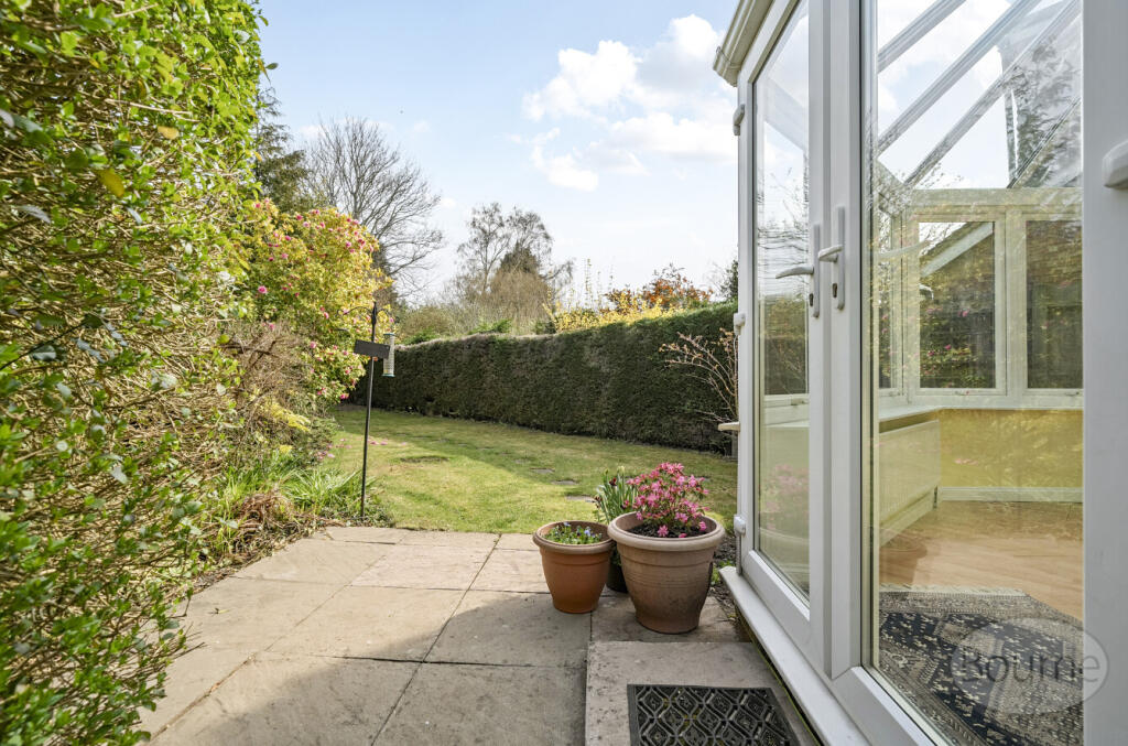 f4ae61a3-9be8-4af...