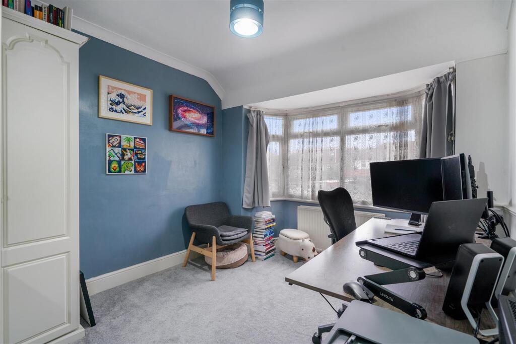 18 Wadham Gardens - K4AmxtRiNsp0ieEb9qkl.jpg