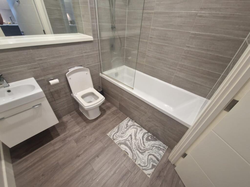 20250804_162701000_iOS 2