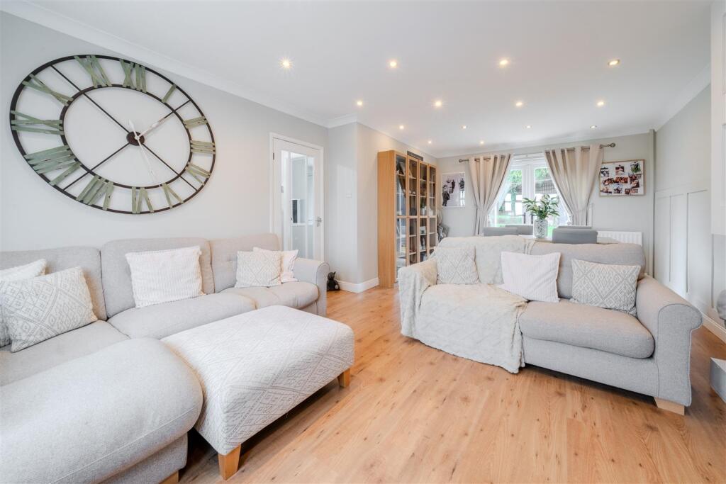 Living Room - Dining_-4.jpg