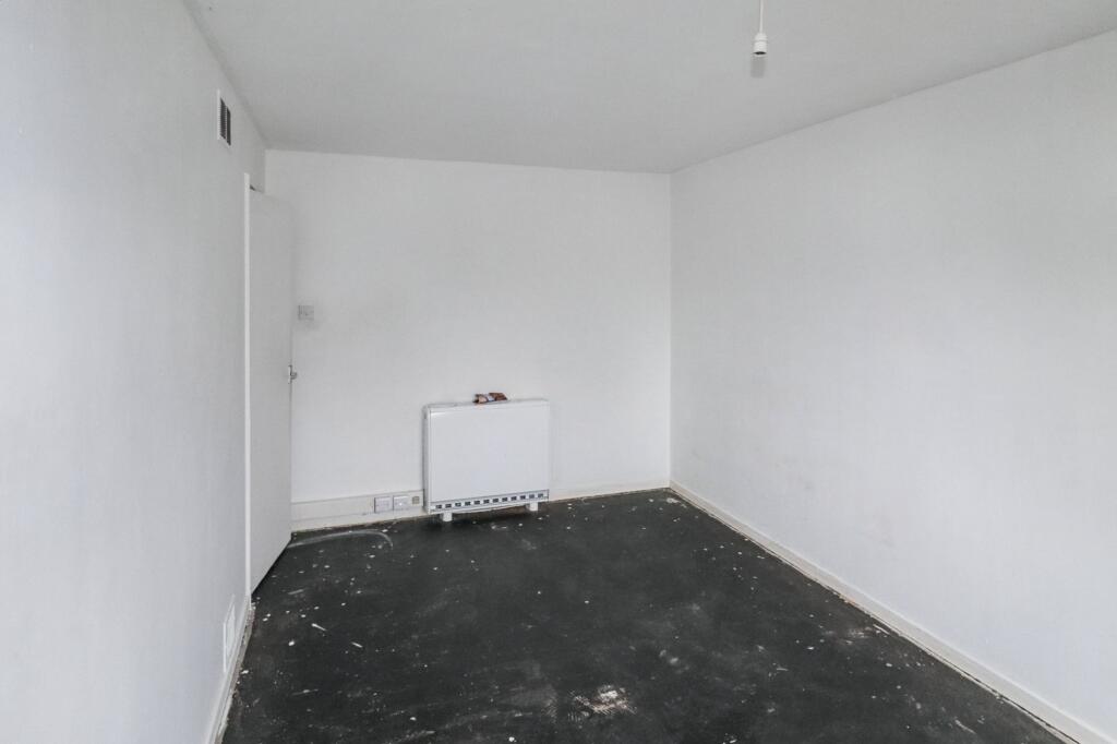56D Firthcliffe Road, Liversedge, West Yorkshire, WF15 6HF