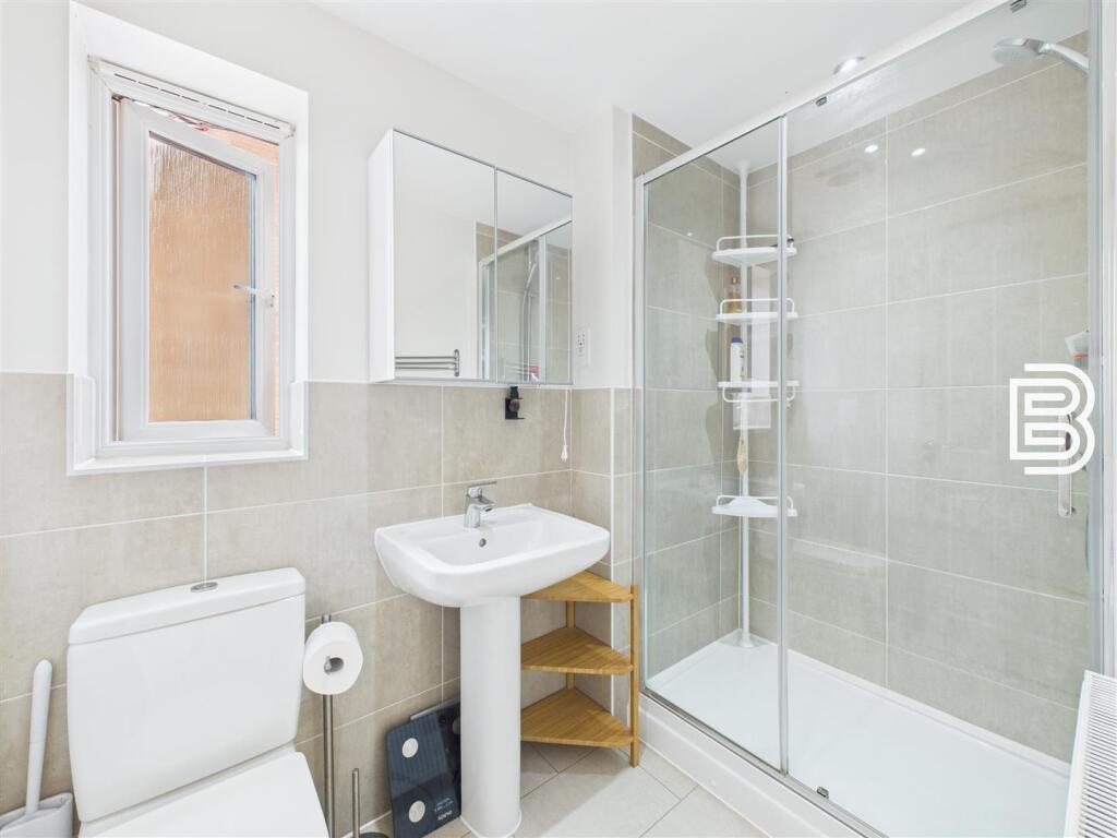 Ensuite.jpg