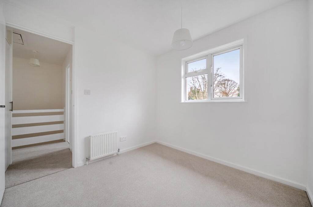 1384665-12-6936ca...