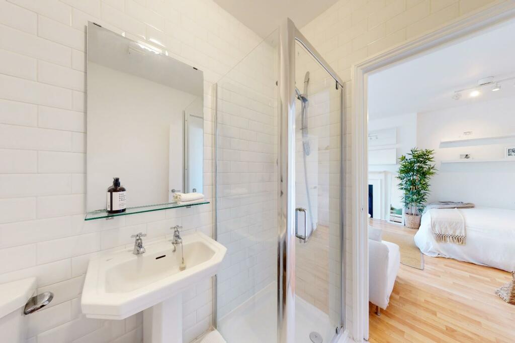 Flat-4-21-Nottingham-Place-3rd-Floor-06232021_0914