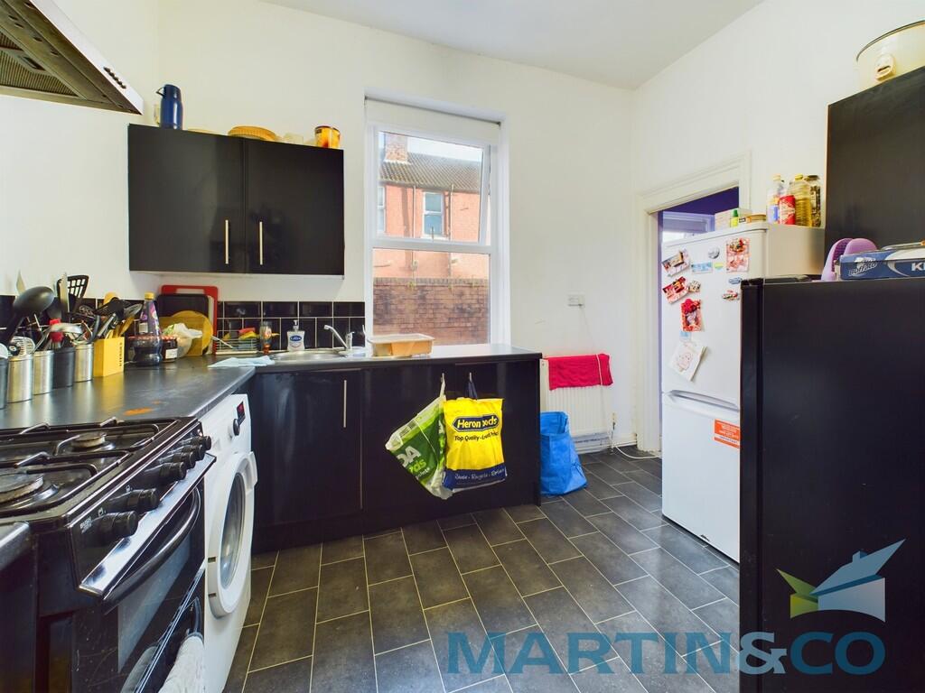 CAM01870G0-PR0152...